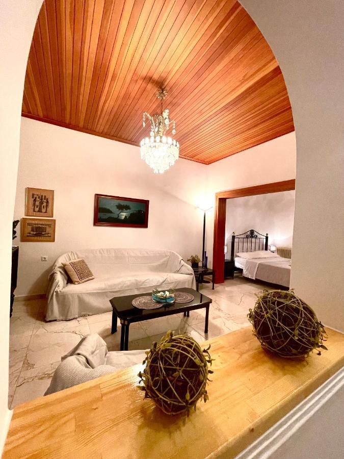 Emerald Luxury Apartments - Ath Airport Spáta المظهر الخارجي الصورة