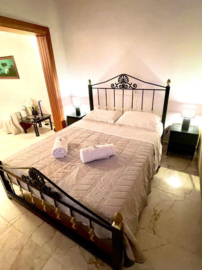 Emerald Luxury Apartments - Ath Airport Spáta المظهر الخارجي الصورة