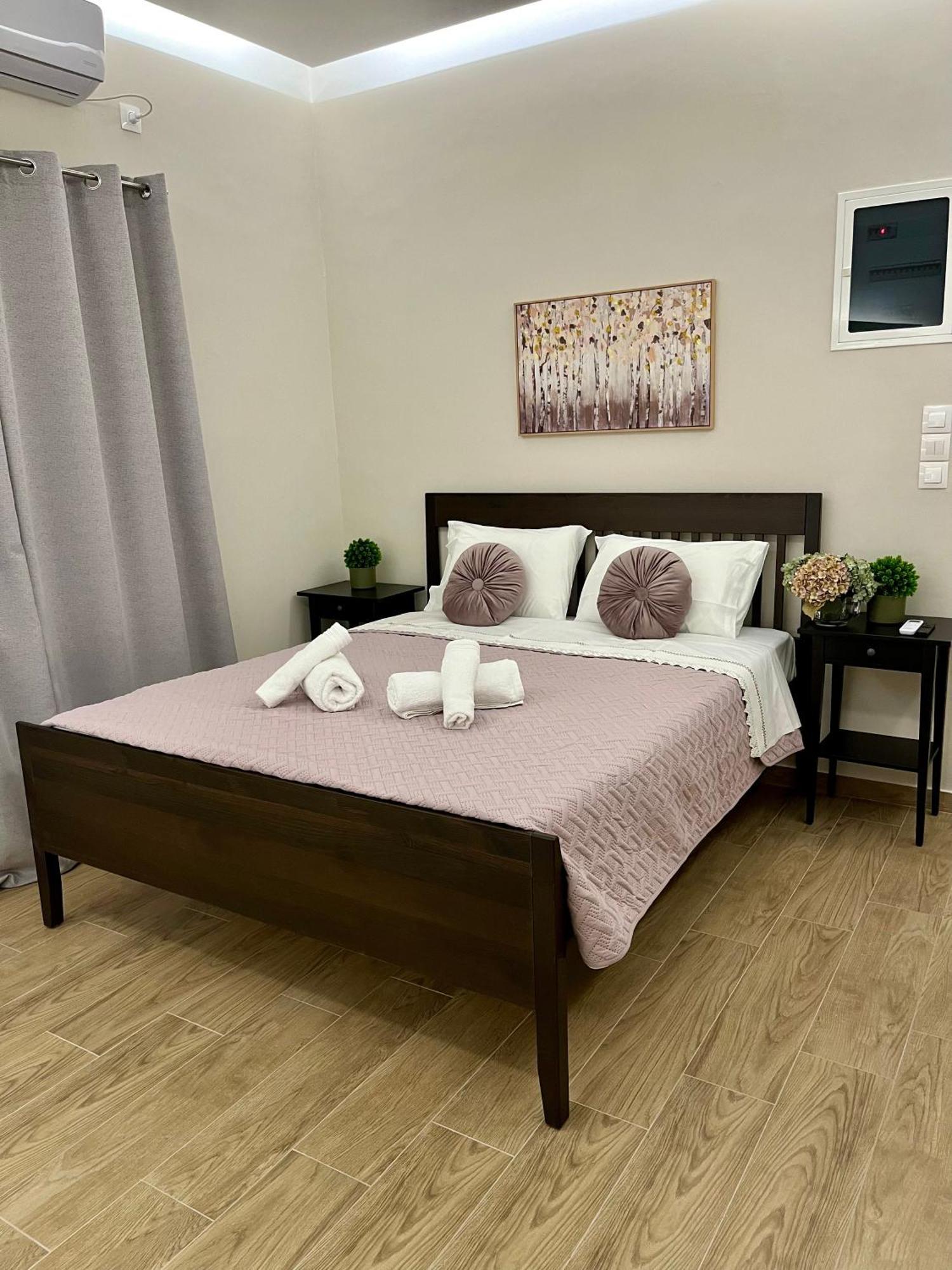 Emerald Luxury Apartments - Ath Airport Spáta المظهر الخارجي الصورة